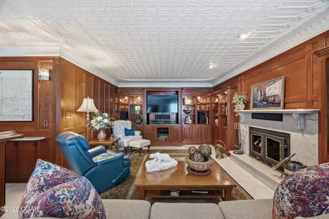 Living - 2363 W 2349 W Oak Street Carthage Mo 64836, Carthage, MO 64836 photo 1 of 3