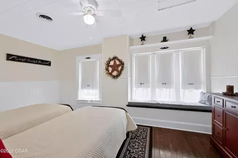 Bedroom - 1014 Cherokee Avenue Seneca Mo 64865 Ave, Seneca, MO 64865 photo 7 of 8