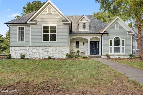 Exterior - 825 Colonial Road Webb City Mo 64870 Rd, Webb City, MO 64870 photo 13 of 13