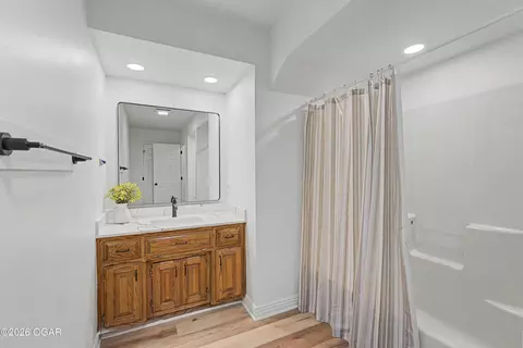 Bath - 825 Colonial Road Webb City Mo 64870 Rd, Webb City, MO 64870 photo 6 of 6