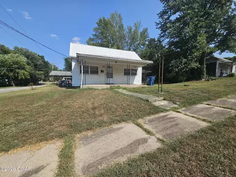 521 N Washington Street Carterville Mo 64835 St, Carterville, MO 64835