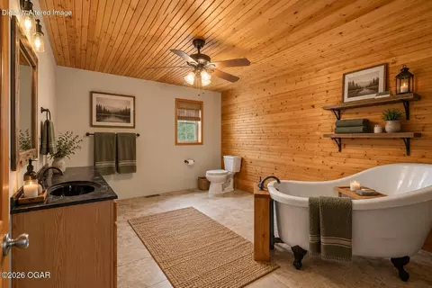 Bath - 1161 Secluded Acres Road Forsyth Mo 65653 Rd, Forsyth, MO 65653 photo 3 of 5