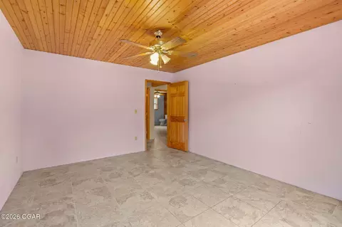 Bedroom - 1161 Secluded Acres Road Forsyth Mo 65653 Rd, Forsyth, MO 65653 photo 2 of 3
