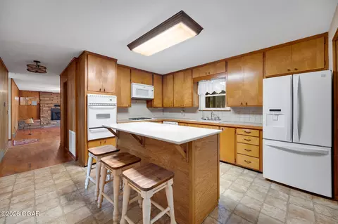 Kitchen - 220 Lian Drive Seneca Mo 64865 Dr, Seneca, MO 64865 photo 2 of 4