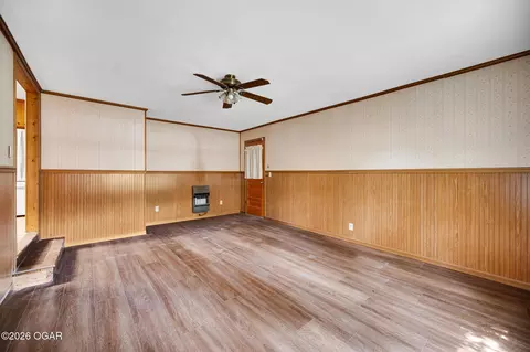 Living - 220 Lian Drive Seneca Mo 64865 Dr, Seneca, MO 64865 photo 5 of 5