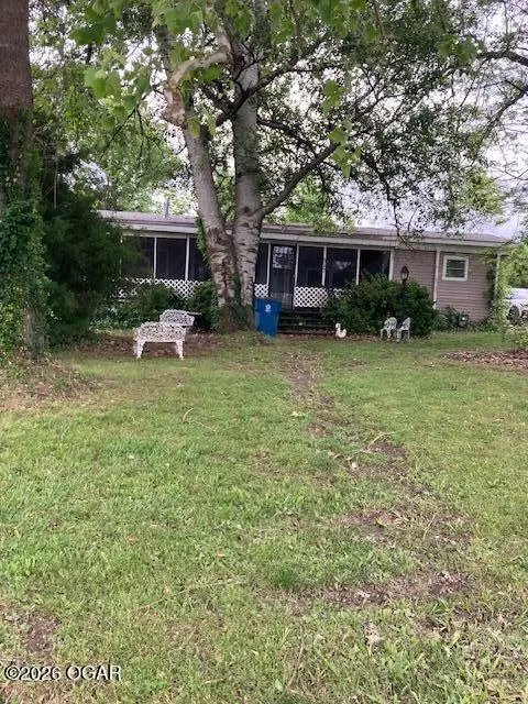 517 N Tennessee Avenue Carterville Mo 64835 Ave, Carterville, MO 64835