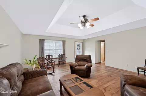 Living - 13416 Jasmine Loop Carthage Mo 64836 Loop, Carthage, MO 64836 photo 2 of 2