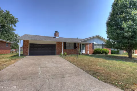 2813 Massachusetts Avenue Joplin Mo 64804 Ave, Joplin, MO 64804