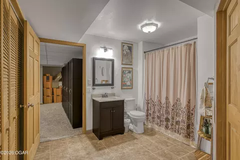 Bath - 830 Rustic Ridge Drive Joplin Mo 64804 Dr, Joplin, MO 64804 photo 7 of 8