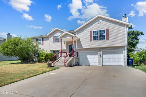 2036 Chickadee Drive Webb City Mo 64870 Dr, Webb City, MO 64870