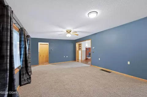 Living - 611 S 2nd Street Jasper Mo 64755 St, Jasper, MO 64755 photo 4 of 6