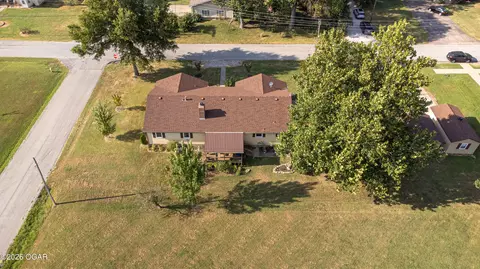 View/Area - 201 E 3rd Street Lamar Mo 64759 St, Lamar, MO 64759 photo 2 of 2