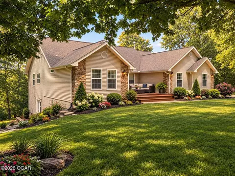 17675 Hazel Crest Lane Neosho Mo 64850 Ln, Neosho, MO 64850
