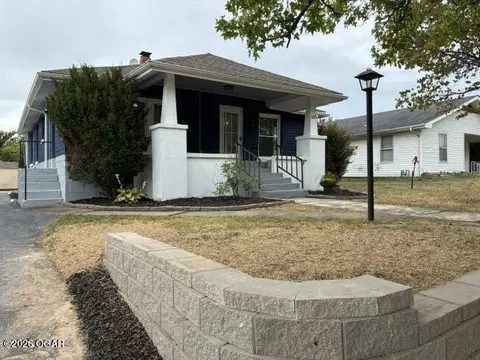 3025 S Pearl Avenue Joplin Mo 64804 Ave, Joplin, MO 64804