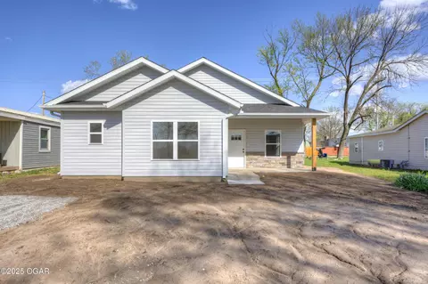 107 N Schifferdecker Avenue Joplin Mo 64801 Ave, Joplin, MO 64801