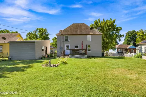 Exterior - 514 E Scott Street Monett Mo 65708 St, Monett, MO 65708 photo 9 of 11