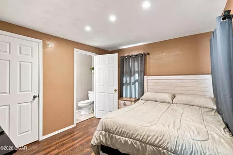 Bedroom - 514 E Scott Street Monett Mo 65708 St, Monett, MO 65708 photo 1 of 6