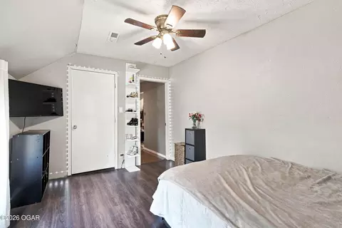 Bedroom - 514 E Scott Street Monett Mo 65708 St, Monett, MO 65708 photo 6 of 6