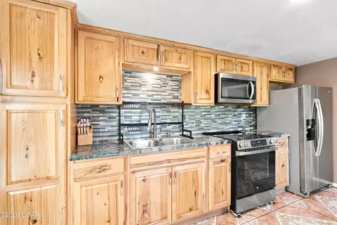 Kitchen - 514 E Scott Street Monett Mo 65708 St, Monett, MO 65708 photo 3 of 3