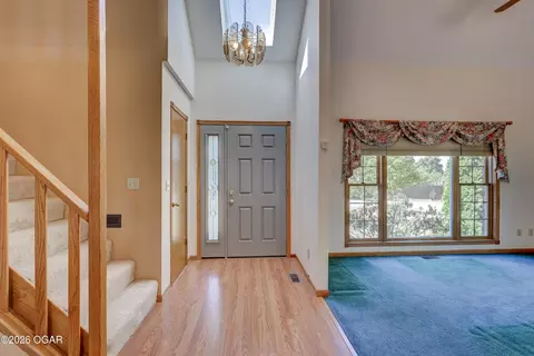 Entry Way - 312 Lakeview Lane Carl Junction Mo 64834 Ln, Carl Junction, MO 64834 photo 1 of 1