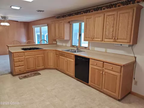 Kitchen - 109 Grand Street Lamar Mo 64759, Lamar, MO 64759 photo 2 of 5