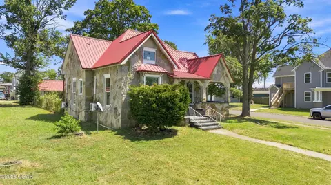 Exterior - 401 2nd Street Monett Mo 65708 St, Monett, MO 65708 photo 7 of 7
