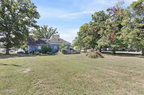 Exterior - 122 S First Street Jasper Mo 64755 St, Jasper, MO 64755 photo 4 of 4