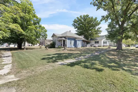 Exterior - 122 S First Street Jasper Mo 64755 St, Jasper, MO 64755 photo 2 of 4