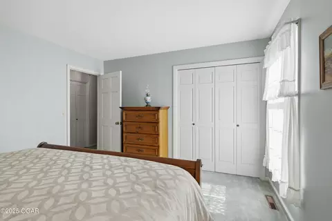 Bedroom - 202 Gardner Drive Lamar Mo 64759 Dr, Lamar, MO 64759 photo 5 of 13