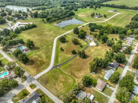 View/Area - 202 Gardner Drive Lamar Mo 64759 Dr, Lamar, MO 64759 photo 8 of 9