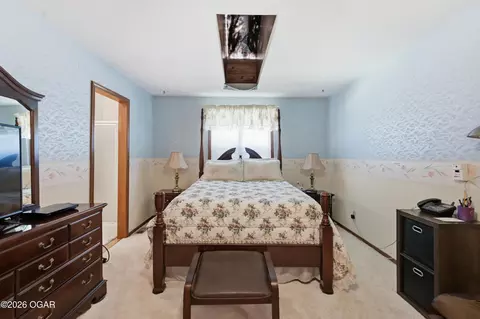 Bedroom - 2701 E Wickersham Road Joplin Mo 64801 Rd, Joplin, MO 64801 photo 2 of 4