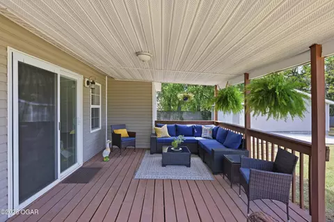 Exterior - 17529 Jayhawk Road Carthage Mo 64836 Rd, Carthage, MO 64836 photo 9 of 12