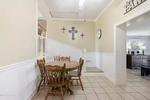 Dining - 17529 Jayhawk Road Carthage Mo 64836 Rd, Carthage, MO 64836 photo 1 of 5