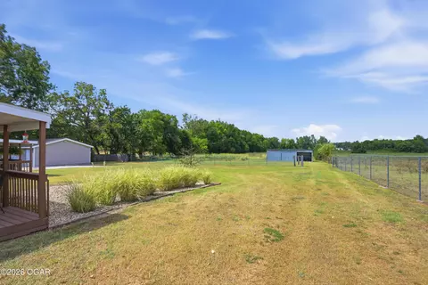 Exterior - 17529 Jayhawk Road Carthage Mo 64836 Rd, Carthage, MO 64836 photo 5 of 12