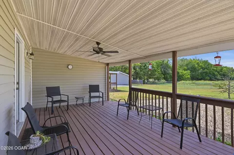 Exterior - 17529 Jayhawk Road Carthage Mo 64836 Rd, Carthage, MO 64836 photo 6 of 12