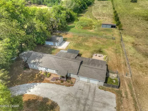 View/Area - 17529 Jayhawk Road Carthage Mo 64836 Rd, Carthage, MO 64836 photo 8 of 8