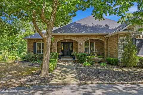 Exterior - 604 Split Rail Drive Joplin Mo 64801 Dr, Joplin, MO 64801 photo 3 of 15