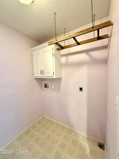 Other - 219 Powell Drive Webb City Mo 64870 Dr, Webb City, MO 64870 photo 11 of 13