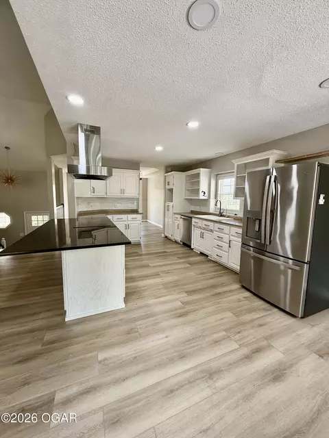 Kitchen - 219 Powell Drive Webb City Mo 64870 Dr, Webb City, MO 64870 photo 1 of 7