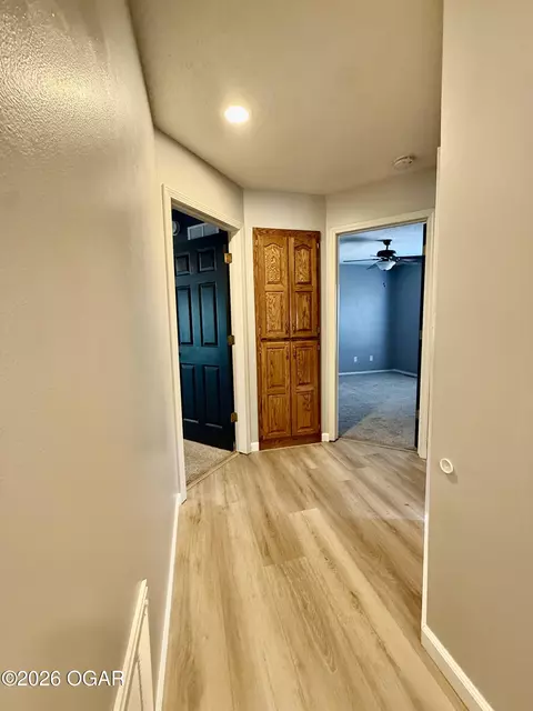 Entry Way - 219 Powell Drive Webb City Mo 64870 Dr, Webb City, MO 64870 photo 2 of 3