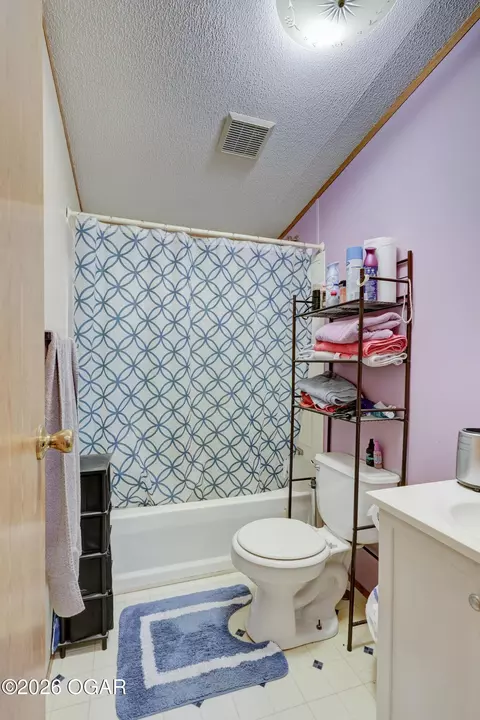 Bath - 1634 Morrison Loop Anderson Mo 64831 Loop, Anderson, MO 64831 photo 4 of 4