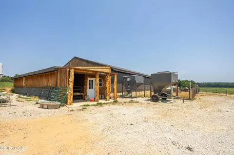 Other - 1059 NE 100th Road Sheldon Mo 64784 Rd, Sheldon, MO 64784 photo 40 of 81