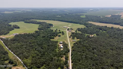 Other - 1059 NE 100th Road Sheldon Mo 64784 Rd, Sheldon, MO 64784 photo 12 of 81