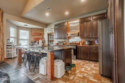 Kitchen - 1059 NE 100th Road Sheldon Mo 64784 Rd, Sheldon, MO 64784 photo 3 of 3