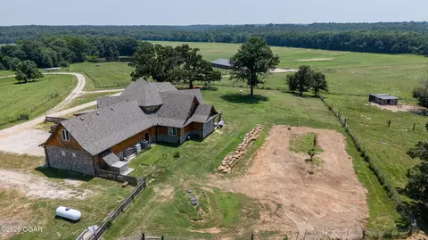 Other - 1059 NE 100th Road Sheldon Mo 64784 Rd, Sheldon, MO 64784 photo 1 of 81