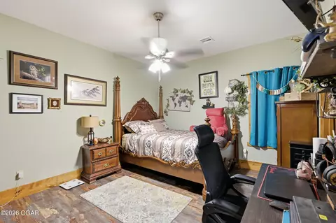 Bedroom - 8309 Nighthawk Road Neosho Mo 64850 Rd, Neosho, MO 64850 photo 4 of 6