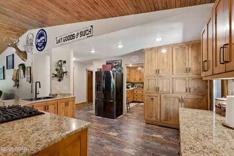 Kitchen - 8309 Nighthawk Road Neosho Mo 64850 Rd, Neosho, MO 64850 photo 2 of 7