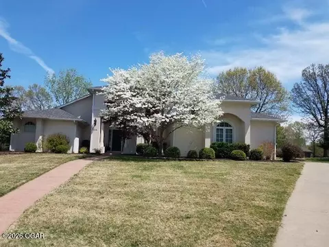 208 Wedgewood Circle Carl Junction Mo 64834 Cir, Carl Junction, MO 64834