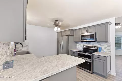 Kitchen - 105 Holly Ridge Road Willard Mo 65781 Rd, Willard, MO 65781 photo 3 of 4