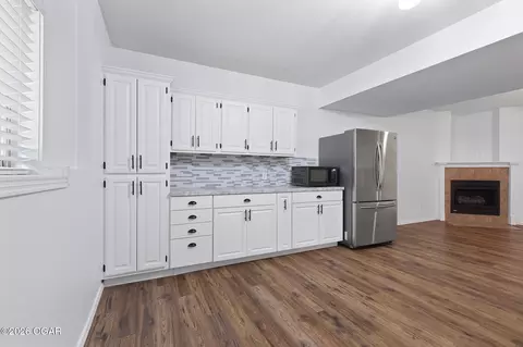 Kitchen - 105 Holly Ridge Road Willard Mo 65781 Rd, Willard, MO 65781 photo 1 of 4